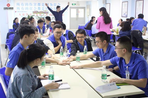 熱烈祝賀德永佳《企業(yè)內訓師培訓TTT》研修課程成功舉辦！