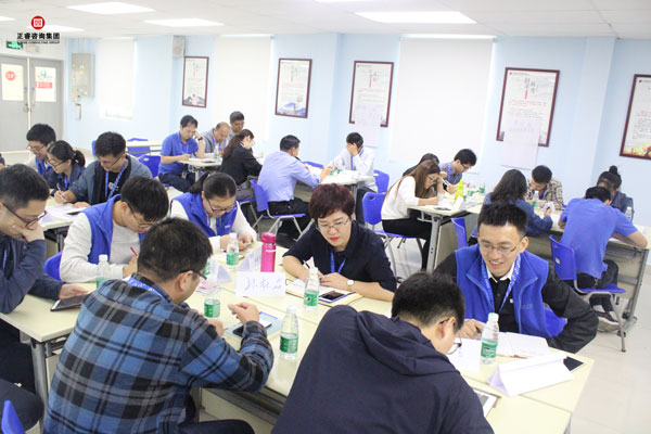 熱烈祝賀德永佳《企業(yè)內訓師培訓TTT》研修課程成功舉辦！