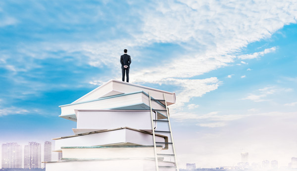 年度經(jīng)營計(jì)劃中的多方面分析和策略制定如何操作？