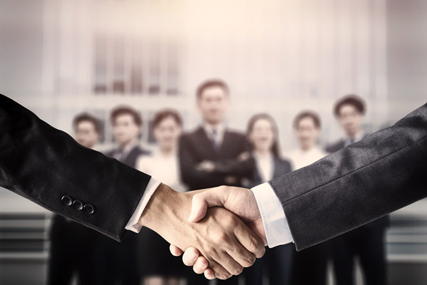 靈活應(yīng)對市場變化，調(diào)整經(jīng)營計劃，確保企業(yè)持續(xù)發(fā)展