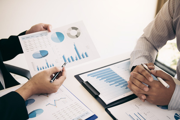 數(shù)據(jù)分析驅(qū)動(dòng)，精準(zhǔn)制定年度經(jīng)營(yíng)計(jì)劃提升效率