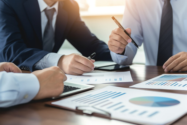 企業設立預算管理小組是不是由個人組建的？