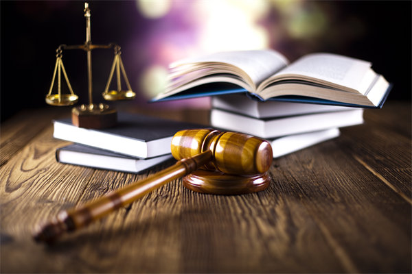 結合實際，談談企業在戰略薪酬設計時要注意哪些問題？