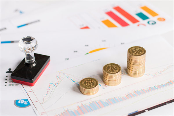 初創(chuàng)企業(yè)如何設(shè)定合理的薪酬策略吸引人才？