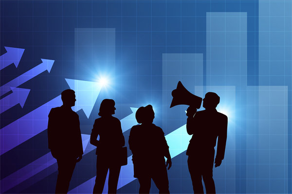 在制定年度經營計劃時，如何平衡創新與穩健？