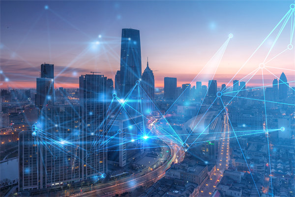 在制定年度經(jīng)營計劃時，如何平衡創(chuàng)新與穩(wěn)健？