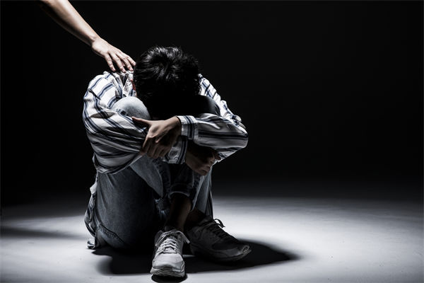 女子漏接電話被市監所工作人員辱罵，人力資源管理有何感悟？