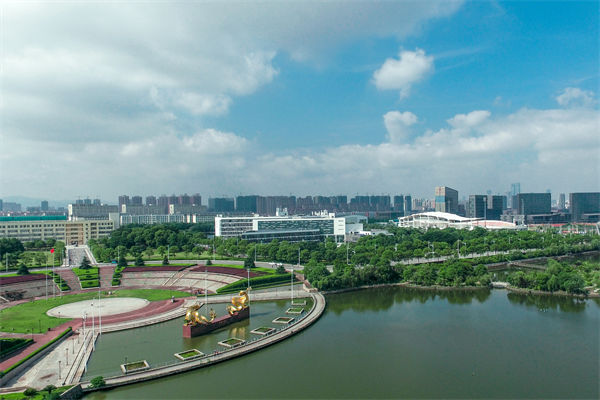 南昌戰略咨詢公司如何為企業定制長遠發展規劃？