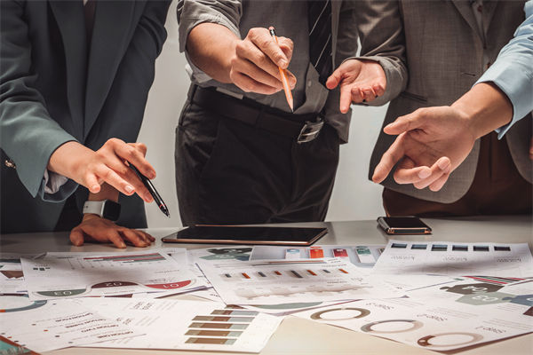 薪酬管理與績效評估：提升企業運營效率的核心要素