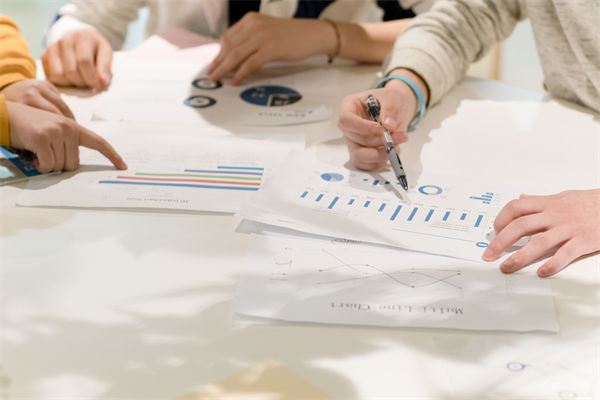 如何科學制定企業年度經營計劃以確保目標實現？