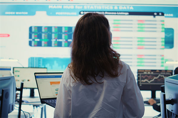 計劃與市場脫節(jié)，業(yè)績慘淡，怎樣制定契合市場的計劃？