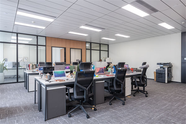 5月10日起結(jié)婚離婚不需要戶口本，人力資源怎么看？