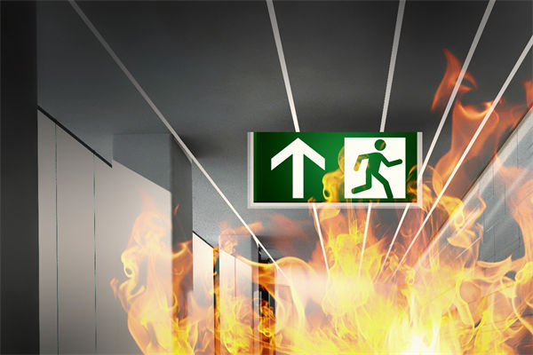 山東化工廠爆炸后樓房僅?？蚣?，對制造業有何啟示？