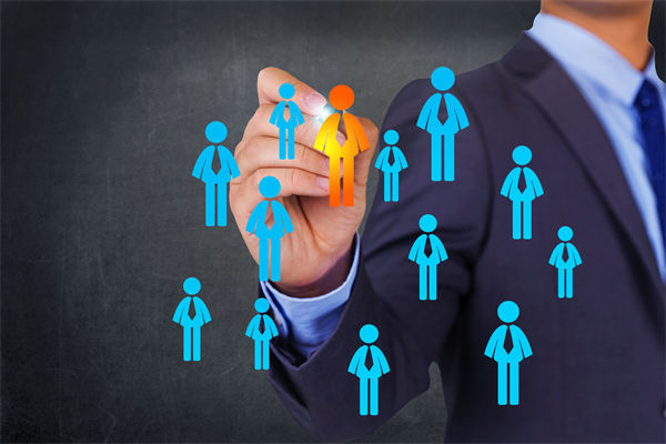 員工敬業(yè)度持續(xù)走低，人力資源怎樣精準(zhǔn)激活團(tuán)隊(duì)動(dòng)能？