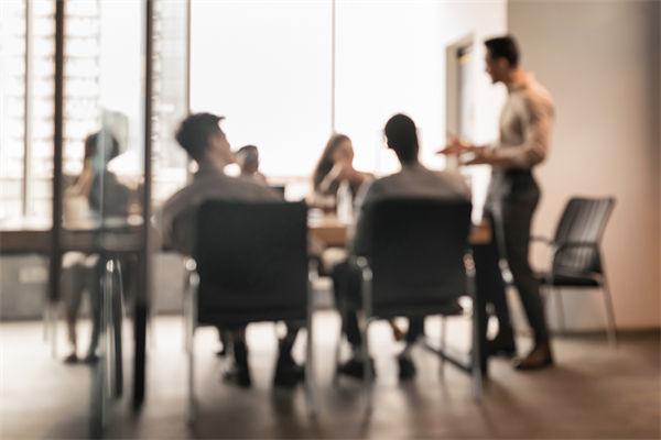 績效流于形式，如何構(gòu)建驅(qū)動(dòng)戰(zhàn)略落地的考核體系？