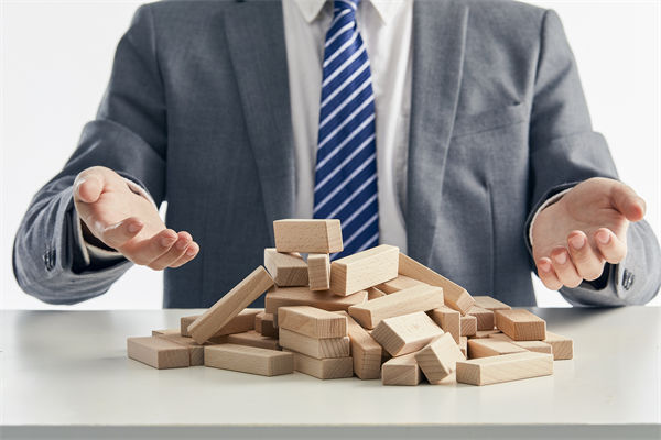 企業(yè)的績(jī)效層層加碼，是激發(fā)斗志還是逼走人才？