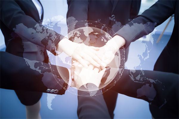 把頂層設計和問計于民統一起來，對企業戰略的啟示