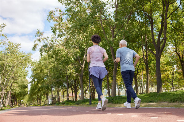 中國人均預期壽命79歲，對企業文件有何啟示？