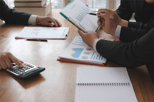 集團(tuán)財(cái)務(wù)管控松散資金濫用，集中風(fēng)控體系如何搭建？