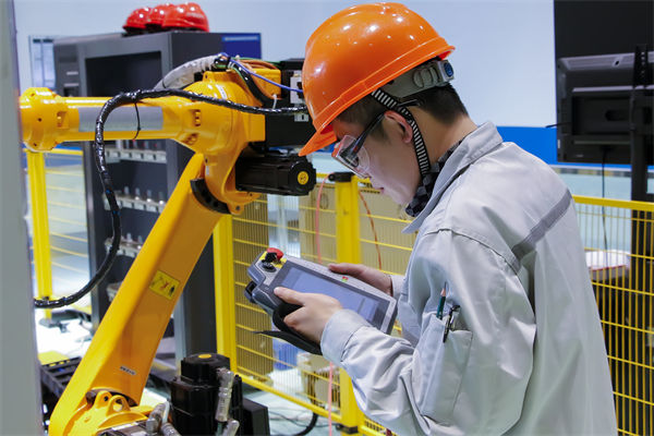 員工抵觸流程變革，數字化管理轉型如何真正落地？