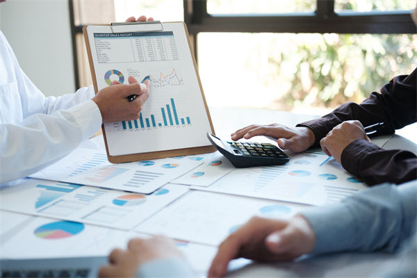 資源分散難協同發力，集團管控如何合力提升效能？