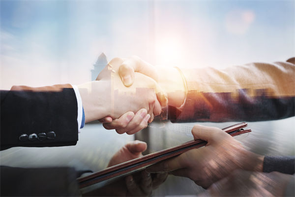 知名超市半年關(guān)了227家店，關(guān)聯(lián)企業(yè)營銷怎么看？