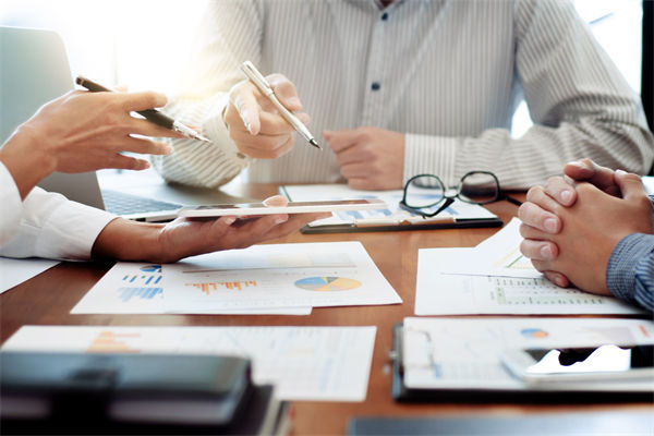 團(tuán)隊(duì)積極性持續(xù)低迷，薪酬咨詢能否撬動(dòng)深層動(dòng)力？