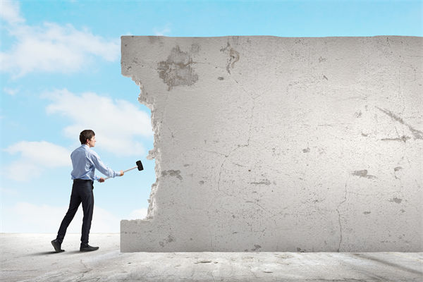 部門壁壘固化協作失靈，戰略推進處處受阻怎么解？