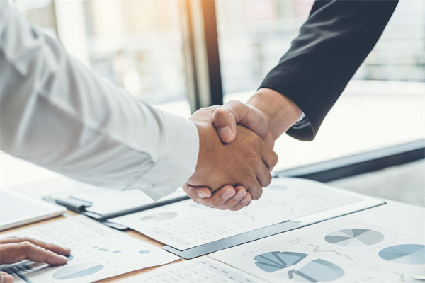 績效成了壓力來源，如何才能轉為員工的動力引擎？