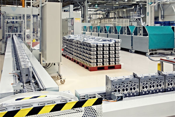 中小企業(yè)應(yīng)用精益生產(chǎn)，面臨哪些特殊挑戰(zhàn)與機遇？